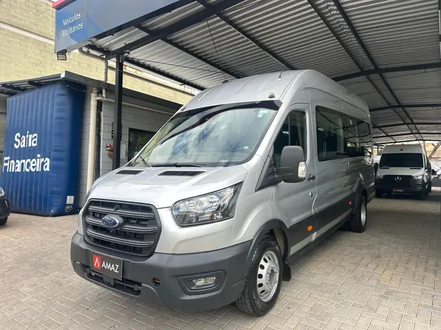 Carro Ford Transit 2023 Minibus 18 Lug. 2.0 Diesel