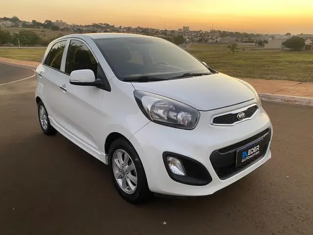 Carro Kia Picanto 2013 1.0 (Aut) (Flex)