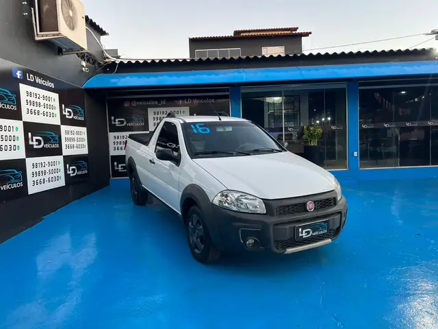 Carro Fiat Strada 2016 Working 1.4 (Flex)