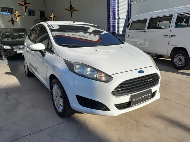 Carro Ford Fiesta Hatch 2014 1.5 (Flex)