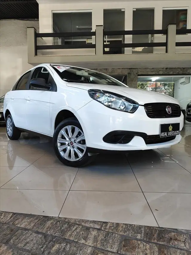 Carro Fiat Grand Siena 2021 Evo Attractive 1.4 8V (Flex)