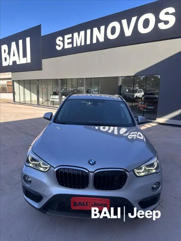 Carro BMW X1 2016 2.0 sDrive20i GP ActiveFlex