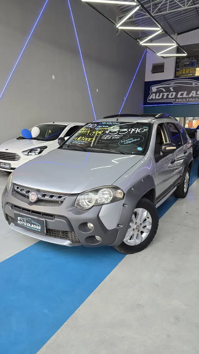 Carro Fiat Palio Weekend 2013 Adventure 1.8 16V Dualogic (Flex)