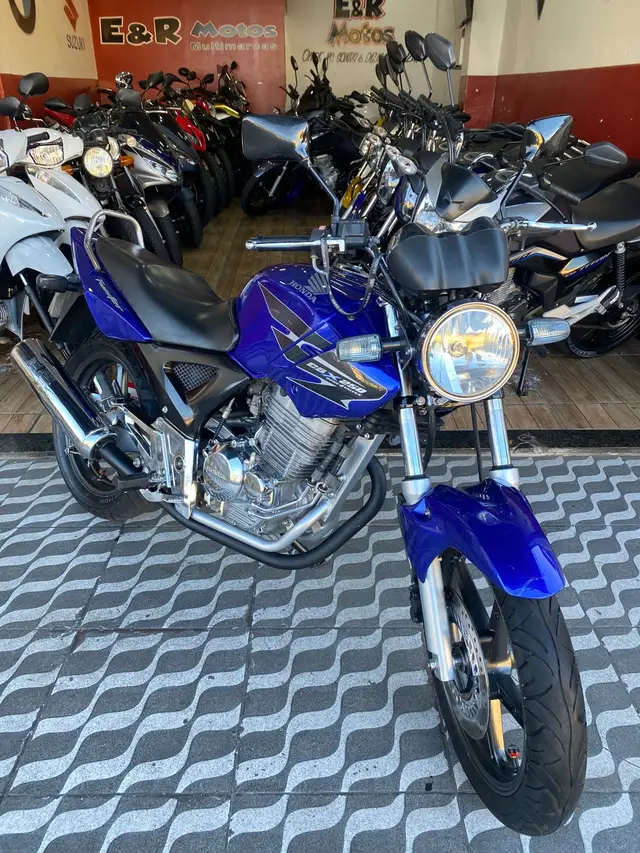 Moto Honda CBX 250 2002 Twister
