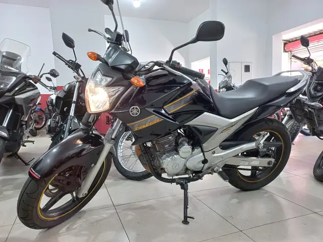 Moto Yamaha YS 250 Fazer 2011 250cc