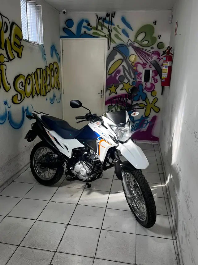 Moto Honda NXR 160 2024 Bros ESDD