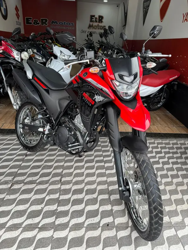 Moto Yamaha XTZ 250 Lander 2024 ABS