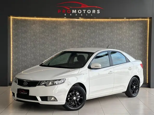 Carro Kia Cerato 2011 SX 1.6 16V
