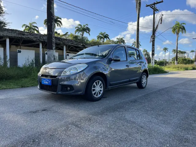 Carro Renault Sandero 2013 Expression 1.0 16V (flex)