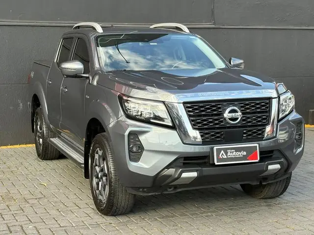 Carro Nissan Frontier 2023 2.3 CD Turbo Attack TDI (Aut) 4x4