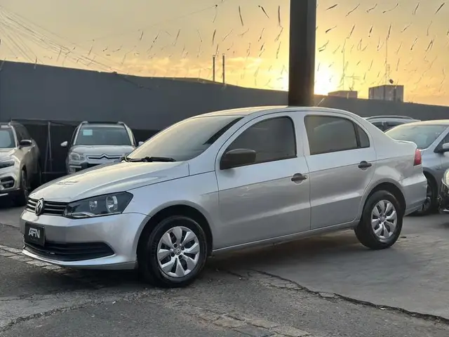 Carro Volkswagen Voyage 2016 1.0 TEC Trendline (Flex)