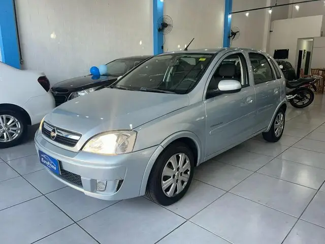 Carro Chevrolet Corsa Hatch 2009 1.4 EconoFlex Premium