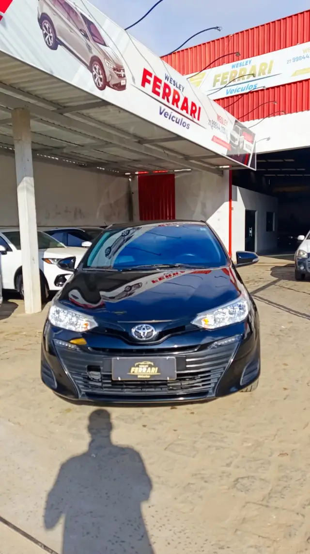 Carro Toyota Yaris Sedan 2021 1.5 XL Plus Connect CVT (Flex)