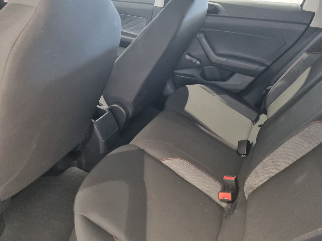Polo Track 1.0 Flex 12V 5p