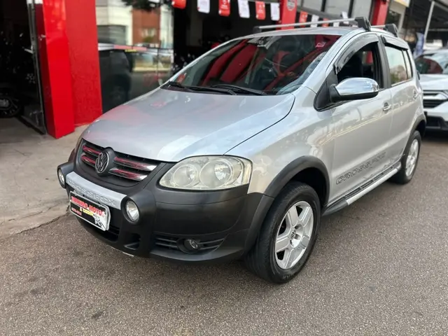 Carro Volkswagen CrossFox 2008 1.6 (Flex)