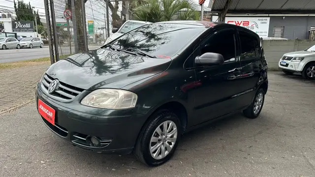 Carro Volkswagen Fox 2005 Plus 1.6 8V (Flex)
