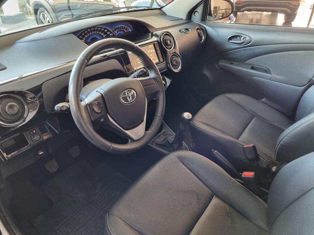 Etios XLS 1.5 (Flex)