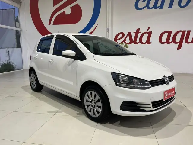 Carro Volkswagen Fox 2017 1.0 MPI Trendline (Flex)