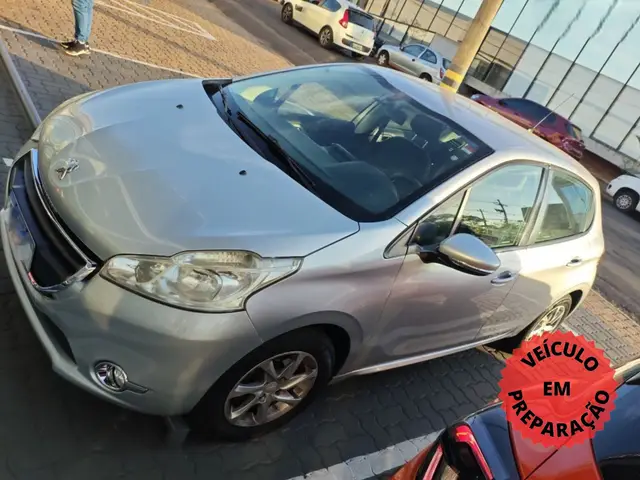 Carro Peugeot 208 2015 Active Pack 1.6 16V (Flex) (Aut)