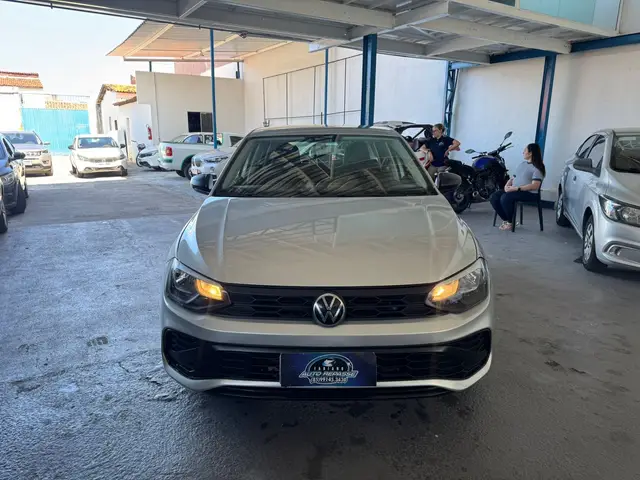 Carro Volkswagen Polo 2024 Track 1.0 Flex 12V 5p