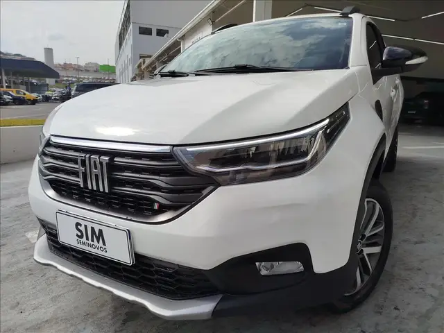 Carro Fiat Strada 2025 Volcano 1.3 Flex 8V CD Aut.