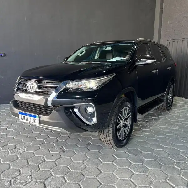 Carro Toyota SW4 2020 2.8 TDI SRX 7L 4x4 (Aut) (Diesel)