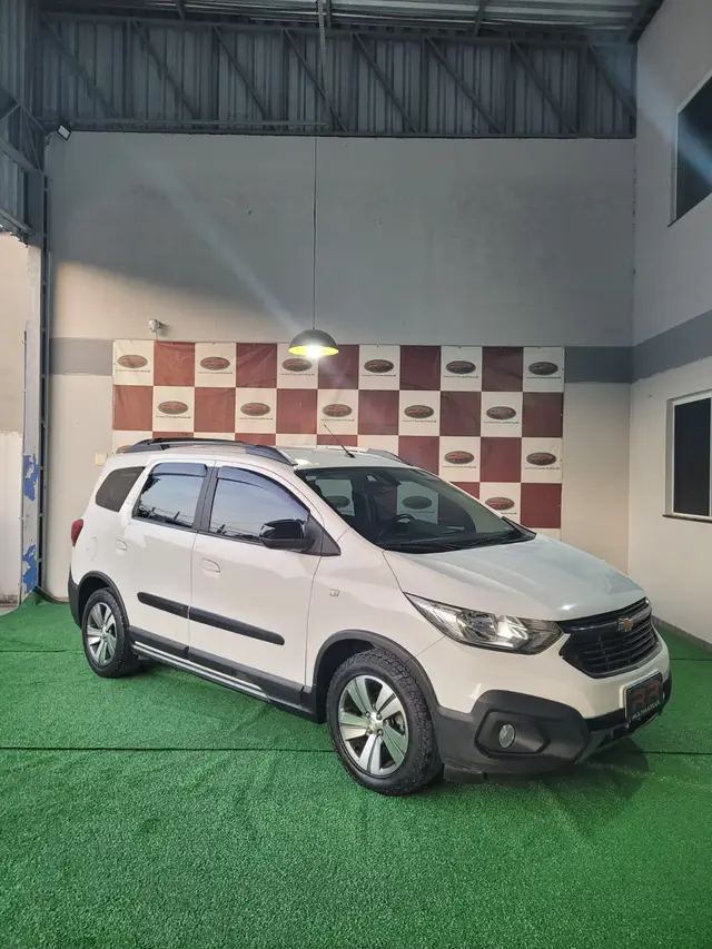 Carro Chevrolet Spin 2019 Activ 1.8 (Flex) (Aut)