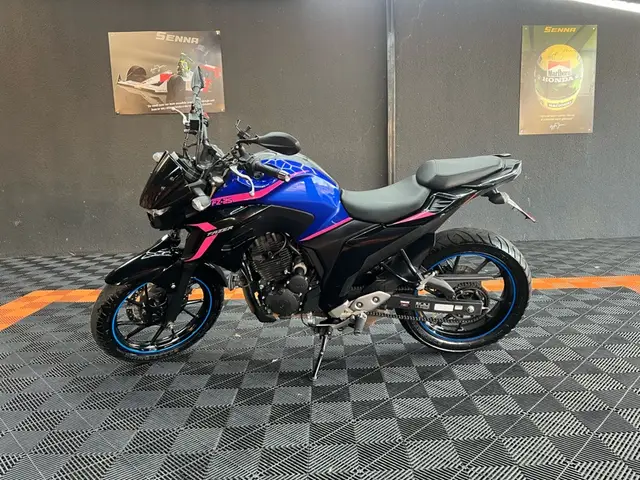Moto Yamaha Fazer FZ25 2024 ABS