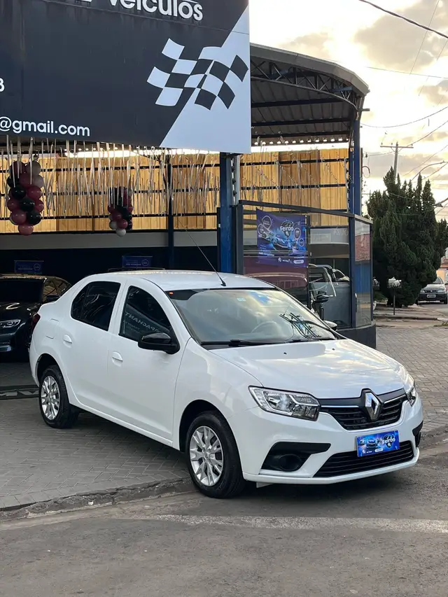 Carro Renault Logan 2024 Zen 1.0