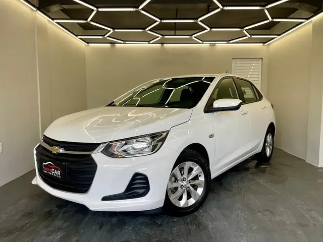 Carro Chevrolet Onix 2023 LT 1.0