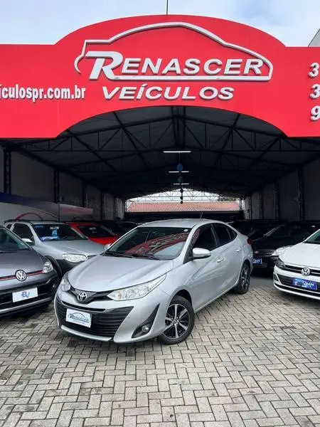 Carro Toyota Yaris Sedan 2021 1.5 XL Live (Flex)