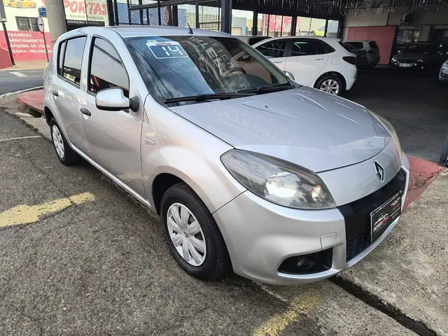 Carro Renault Sandero 2014 Expression 1.0 16V (flex)