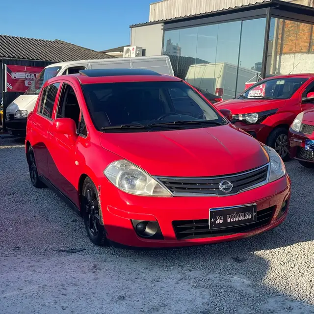 Carro Nissan Tiida 2011 SL 1.8 (flex)