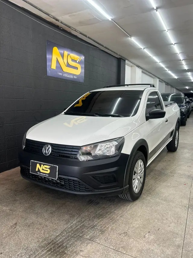 Carro Volkswagen Saveiro 2023 Robust 1.6 MSI CS (Flex)