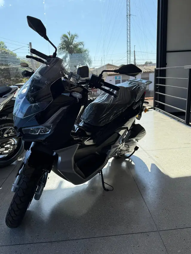 Moto Shineray URBAN 150 2025 ABS
