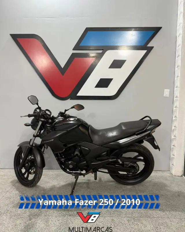 Moto Yamaha YS 250 Fazer 2010 250cc