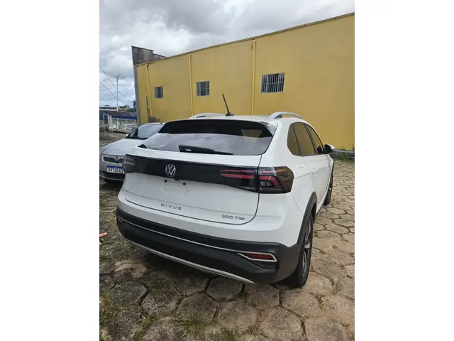 Carro Volkswagen Nivus 2024 Highline 200 TSI