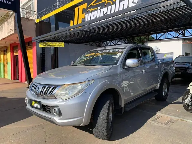 Carro Mitsubishi L200 Triton Sport 2018 3.2 DID-H GLX 4WD