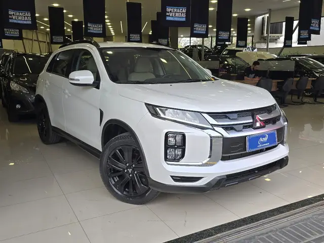 Carro Mitsubishi Outlander 2021 2.0 HPE CVT