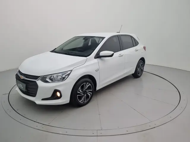 Carro Chevrolet Onix Plus 2025 LT 1.0