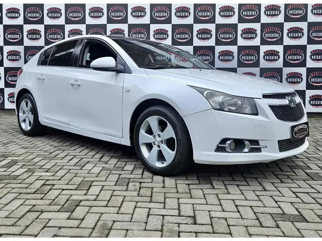 Carro Chevrolet Cruze Sport6 2013 LTZ 1.8 16V Ecotec (Aut) (Flex)