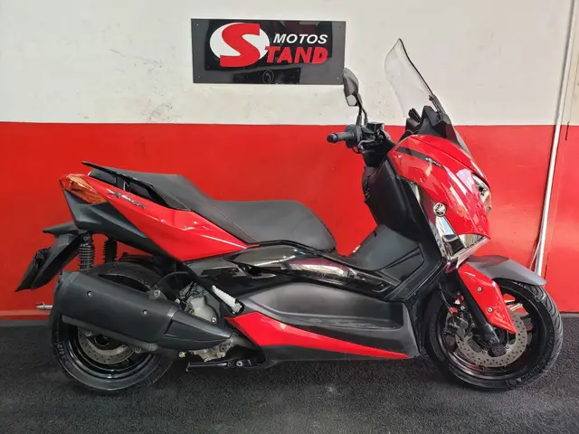 Moto Yamaha XMax 2023 ABS
