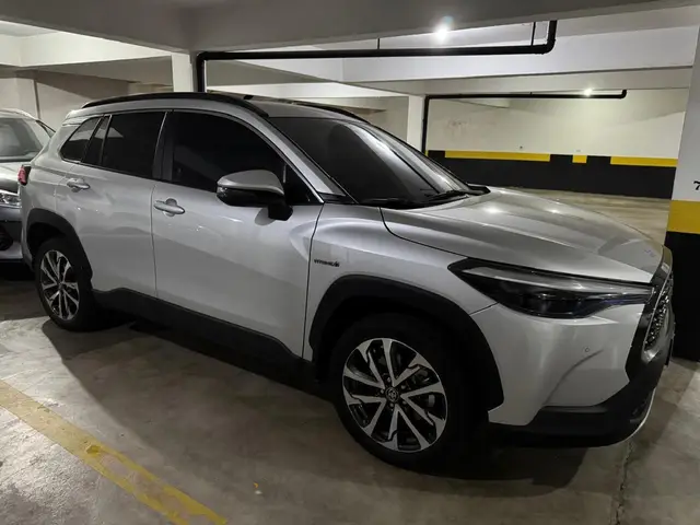 Carro Toyota Corolla Cross 2024 XRV Hybrid 1.8