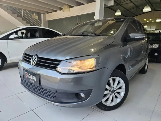 Carro Volkswagen Fox 2011 Prime 1.6 8V (Flex)