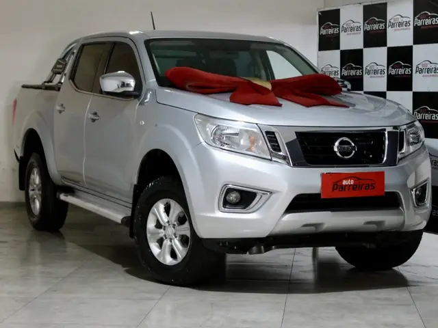 Carro Nissan Frontier 2018 2.3 TD CD SE 4x4 (Aut)