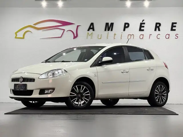 Carro Fiat Bravo 2014 Essence 1.8 16V (Flex)
