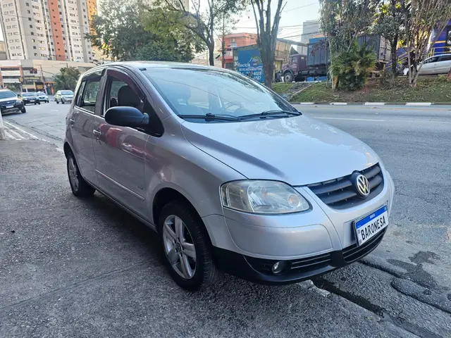 Carro Volkswagen Fox 2008 Plus 1.6 8V (Flex) 2p