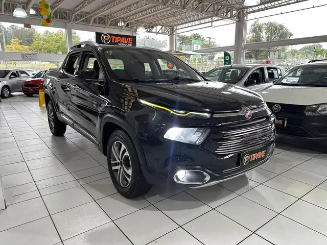 Carro Fiat Toro 2018 Volcano 2.0 diesel AT9 4x4