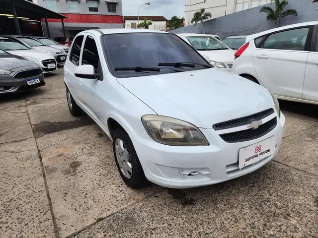 Carro Chevrolet Celta 2013 LS 1.0 (Flex) 4p