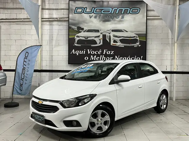 Carro Chevrolet Onix 2019 1.4 LT SPE/4 (Aut)
